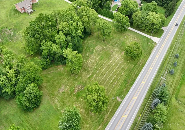 Homes for sale in Franklin Twp, OH | 3412 St Rt 122 Lot 1, Franklin Twp, OH 45005 | MLS# 939206