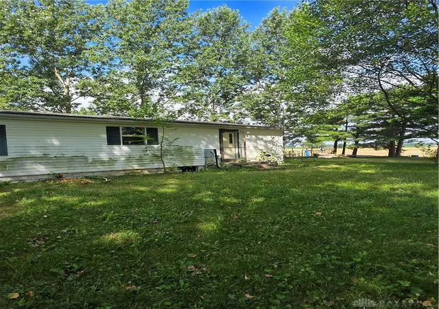 Homes for sale in Anna, OH | 11968 Arling Rd, Anna, OH 45302 | MLS# 939965