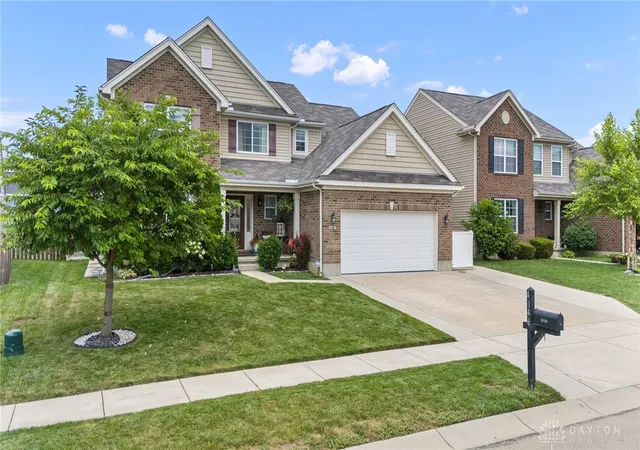 Homes for sale in Tipp City, OH | 4146 Spicebush Dr, Tipp City, OH 45371 | MLS# 940755