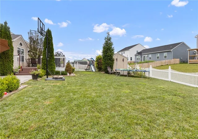 Homes for sale in Tipp City, OH | 4146 Spicebush Dr, Tipp City, OH 45371 | MLS# 940755
