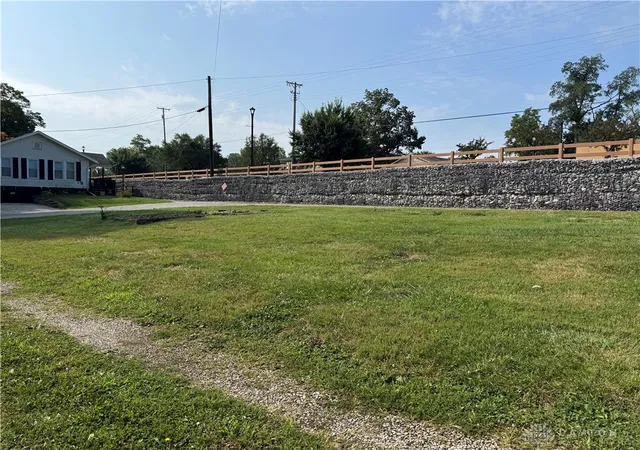Homes for sale in Englewood, OH | 916 S Main St, Englewood, OH 45322 | MLS# 941391