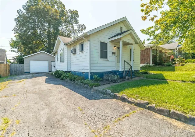 Photo 2 of Single family home for sale at 1108 Lexington Ave, Fairborn, OH 45324 | MLS# 941734 | Listing updated on 2026-07-30