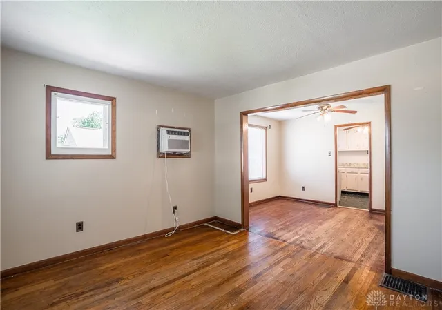 Photo 4 of Single family home for sale at 1108 Lexington Ave, Fairborn, OH 45324 | MLS# 941734 | Listing updated on 2026-07-30
