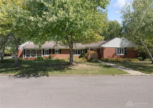 1st image of 442 High St, Wilmington, OH 45177 | MLS# 943314
