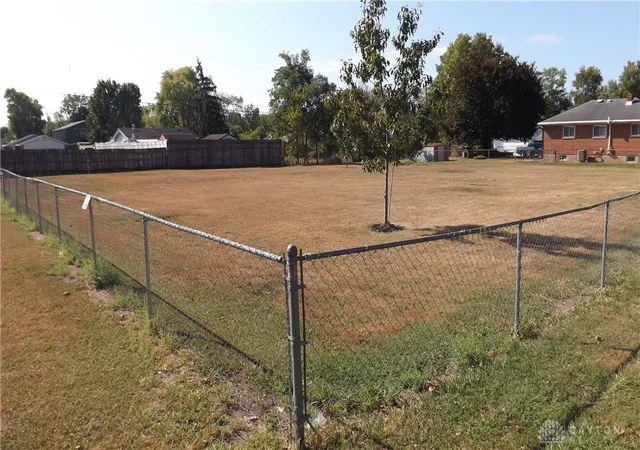 Photo 3 of Land for sale at 2460 Bushnell Ave, Dayton, OH 45404 | MLS# 945524 | Listing updated on 2026-04-10