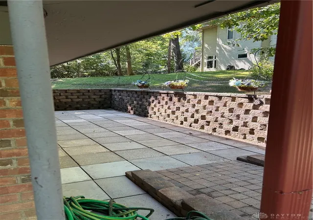 4th image of 1535 Winding Trl, Springfield, OH 45503 | MLS# 945712
