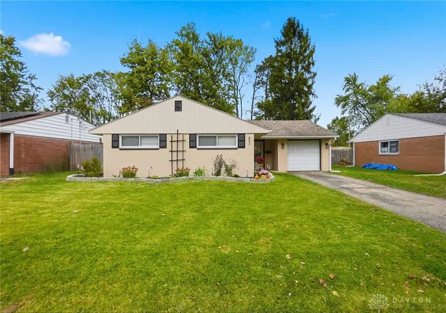 2nd image of 651 Wiltshire Blvd, Dayton, OH 45419 | MLS# 946785