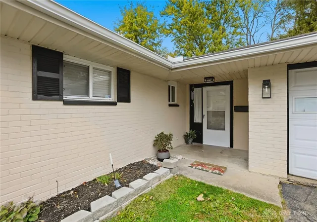 3rd image of 651 Wiltshire Blvd, Dayton, OH 45419 | MLS# 946785
