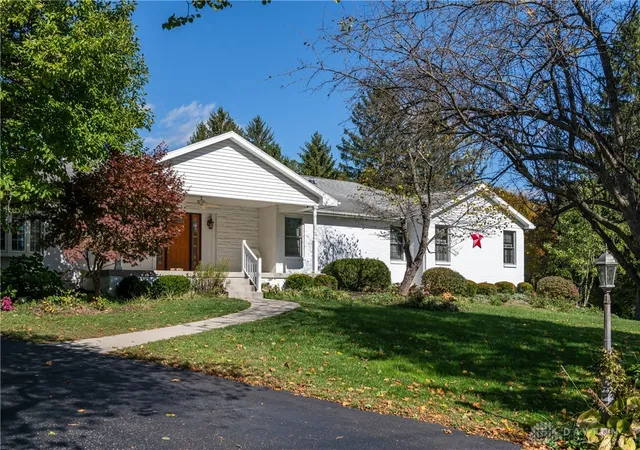5th image of 6250 Fairfield Pike, Enon, OH 45323 | MLS# 946293