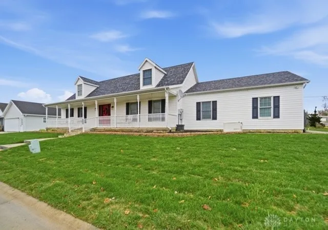 Photo 2 of Single family home for sale at 11298 Northlake Dr, Lakeview, OH 43331 | MLS# 947672 | Listing updated on 2026-08-26