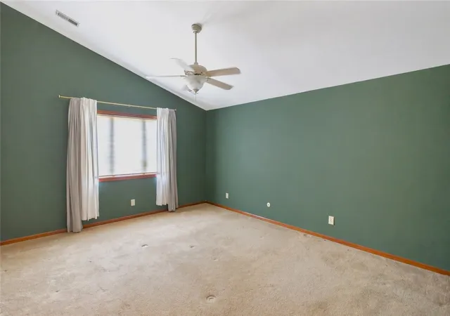 5th image of 7035 Bluffs Dr, Washington Twp, OH 45459 | MLS# 947586
