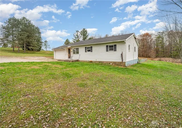 Homes for sale in Hillsboro, OH | 3277 State Route 73, Hillsboro, OH 45133 | MLS# 948063