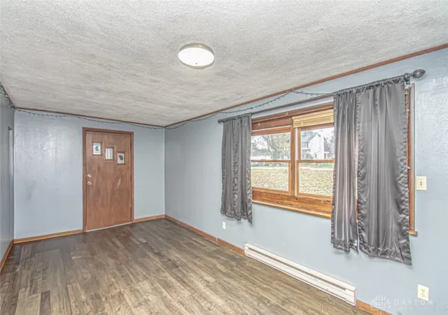 Homes for sale in Eaton, OH | 23 Long Dr, Eaton, OH 45320 | MLS# 948375