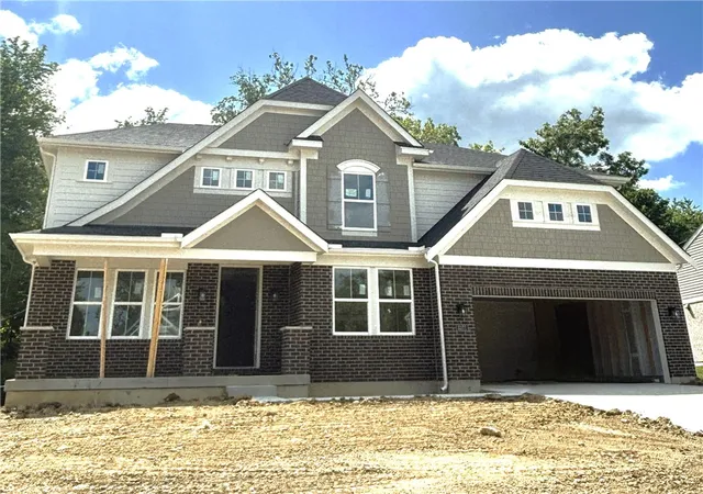 1st image of 5371 Sheldon Close Rd, Middletown, OH 45005 | MLS# 949168