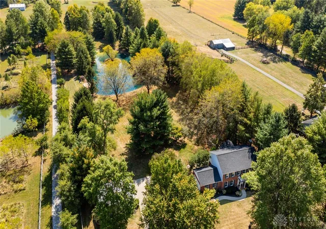 Photo 3 of Sale Pending at 7152 Gheils Carroll Rd, Morrow, OH 45152 | MLS# 949309 | Listing updated on 2026-01-26