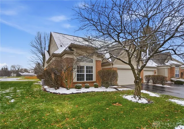 4th image of 1360 Yankee Vineyards, Dayton, OH 45458 | MLS# 949030