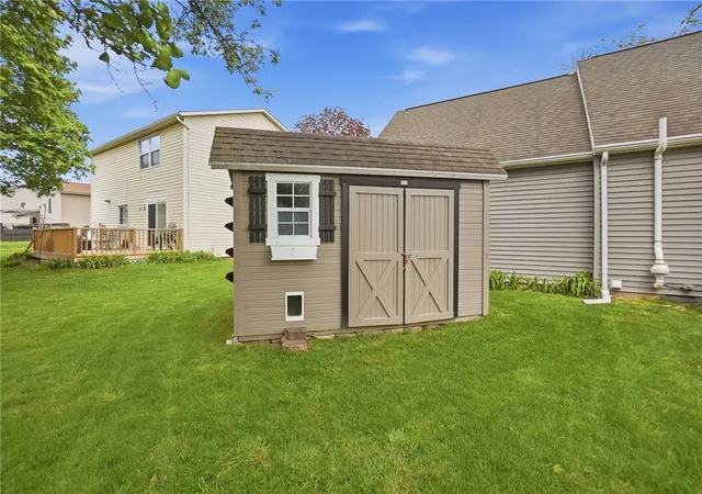 Homes for sale in Englewood, OH | 135 Concord Farm Rd, Englewood, OH 45322 | MLS# 949625