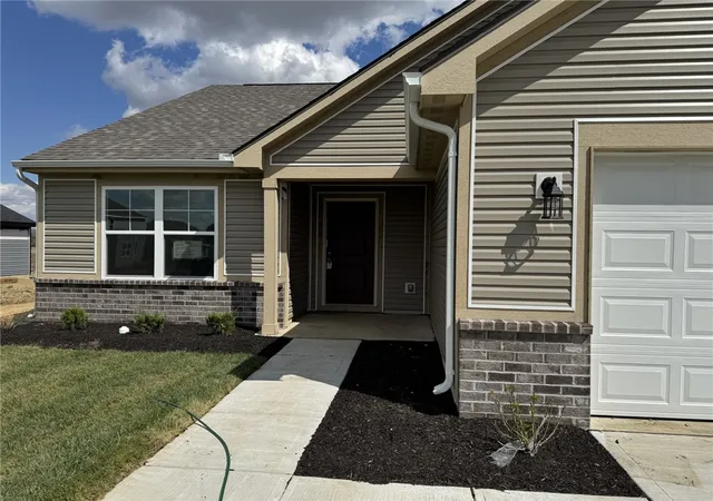 Photo 2 of Sale Pending at 1704 Chevington Chase, Tipp City, OH 45371 | MLS# 949851 | Listing updated on 2026-09-24