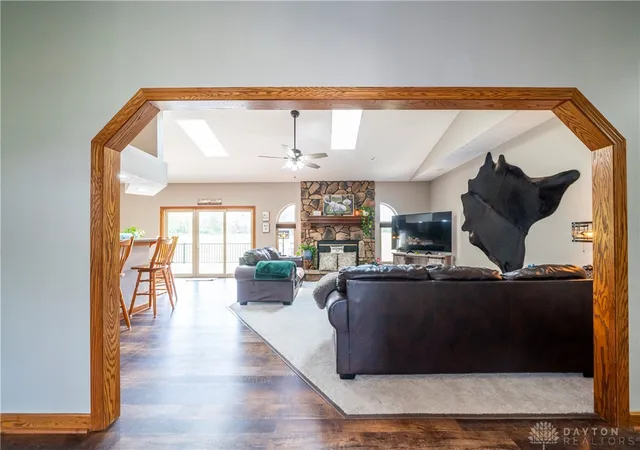 3rd image of 5152 S Tecumseh Rd, Springfield, OH 45502 | MLS# 949940