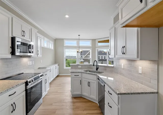 2nd image of 403 Brandon Dunes Ct #12-201, Turtlecreek Twp, OH 45036 | MLS# 950200