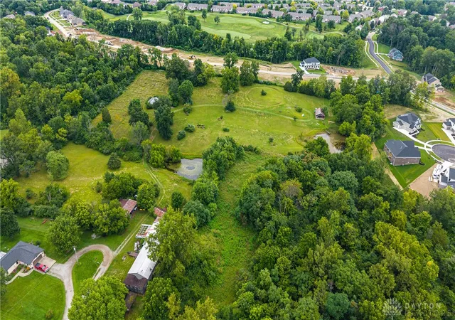 2nd image of 2550 Township Rd, Beavercreek, OH 45431 | MLS# 950517