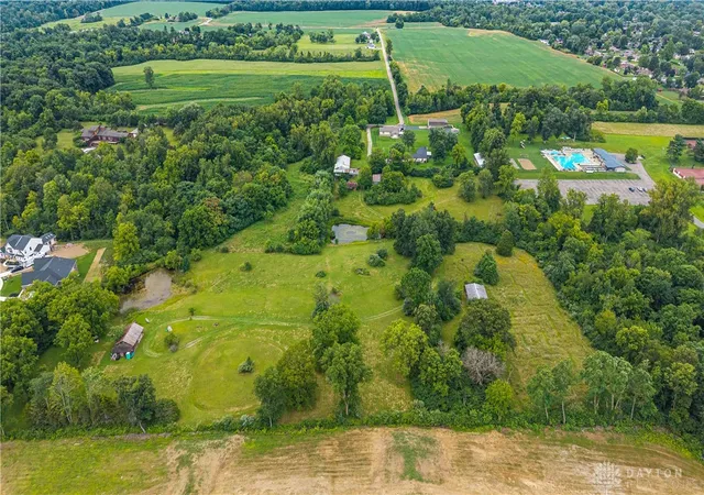 5th image of 2550 Township Rd, Beavercreek, OH 45431 | MLS# 950517
