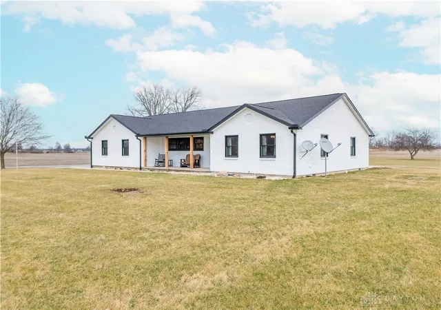 Homes for sale in Sidney, OH | 3725 Freeman, Sidney, OH 45365 | MLS# 950484