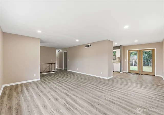 Photo 5 of Sale Pending at 603 Louise Dr, Xenia, OH 45385 | MLS# 949960 | Listing updated on 2026-08-27