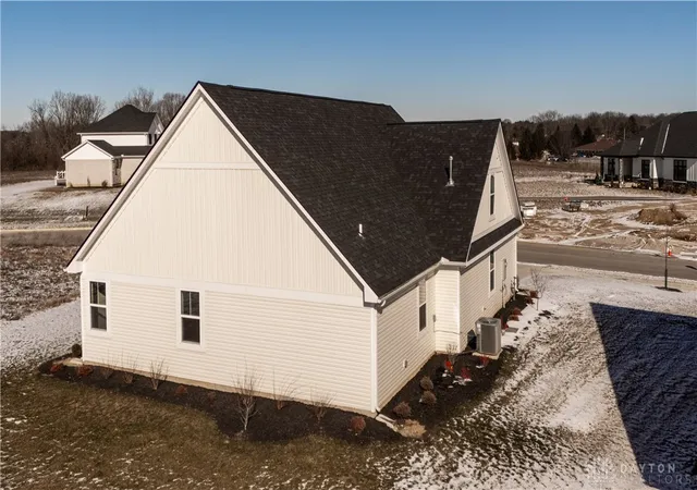 43rd image of 1505 Kingsgate Rd, Springfield, OH 45503 | MLS# 950842