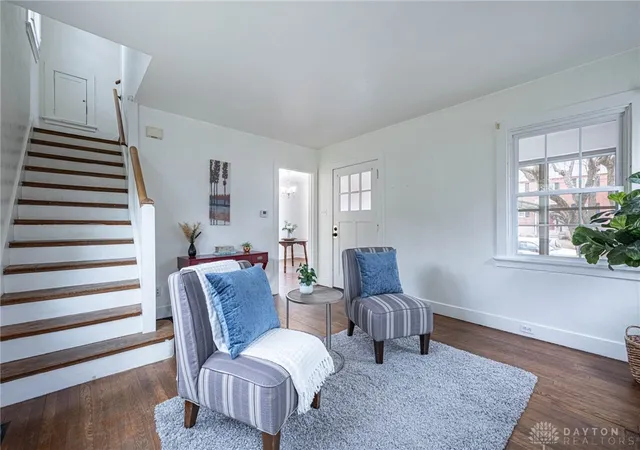 Homes for sale in Oakwood, OH | 560 Irving Ave, Oakwood, OH 45409 | MLS# 951185
