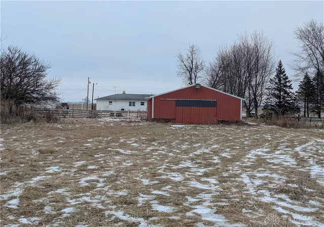 Homes for sale in Washington Court House, OH | 3169 Nw Prairie Rd, Washington Court House, OH 43160 | MLS# 950115
