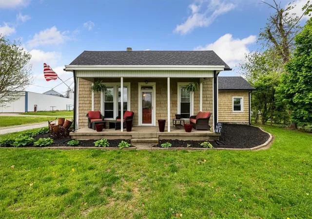 Homes for sale in West Alexandria, OH | 6790 E 35 Us, West Alexandria, OH 45381 | MLS# 951446