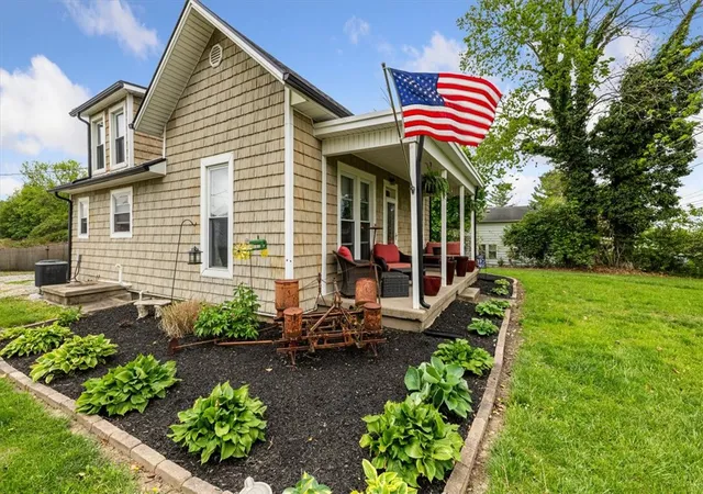 Homes for sale in West Alexandria, OH | 6790 E 35 Us, West Alexandria, OH 45381 | MLS# 951446