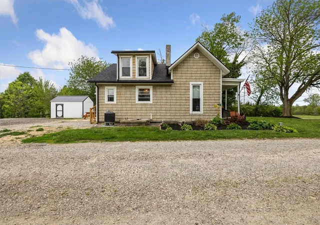 Homes for sale in West Alexandria, OH | 6790 E 35 Us, West Alexandria, OH 45381 | MLS# 951446