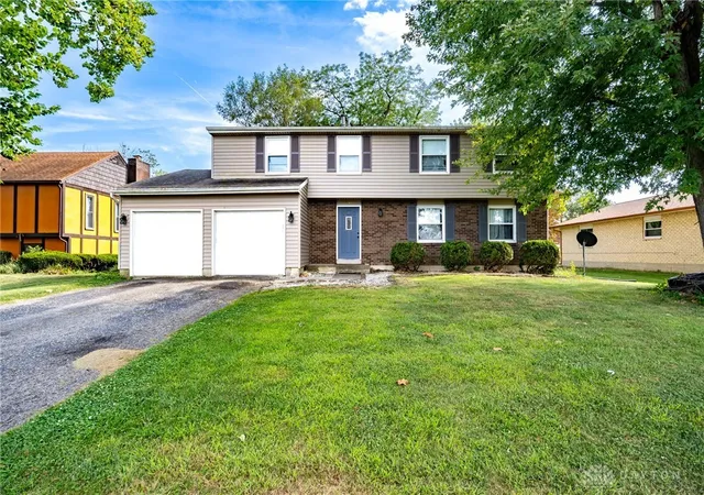 Homes for sale in Dayton, OH | 6440 Westanna Dr, Dayton, OH 45426 | MLS# 951344