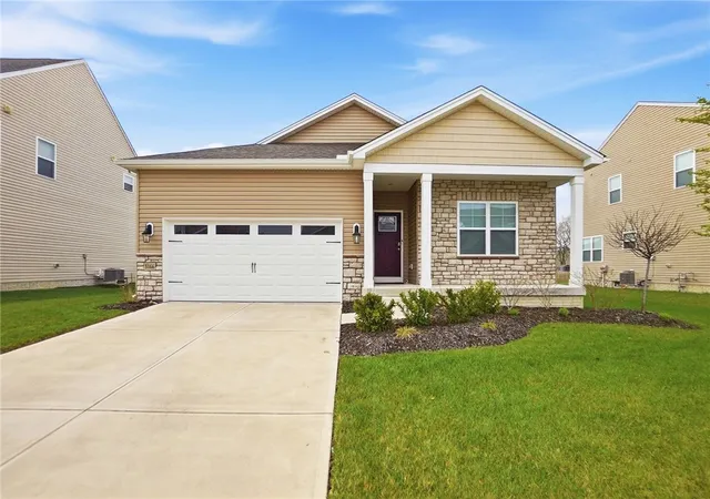 Homes for sale in Tipp City, OH | 5166 Windbrooke Dr, Tipp City, OH 45371 | MLS# 951769