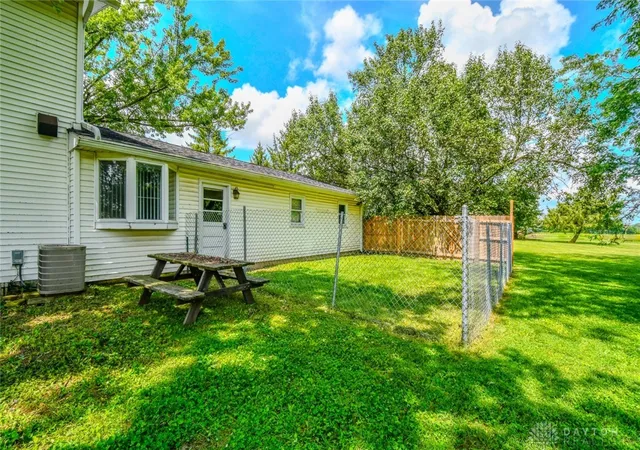 5th image of 7359 Brookville Salem Rd, Brookville, OH 45309 | MLS# 951972