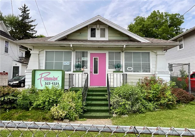 2nd image of 115 S Burnett Rd, Springfield, OH 45505 | MLS# 952098