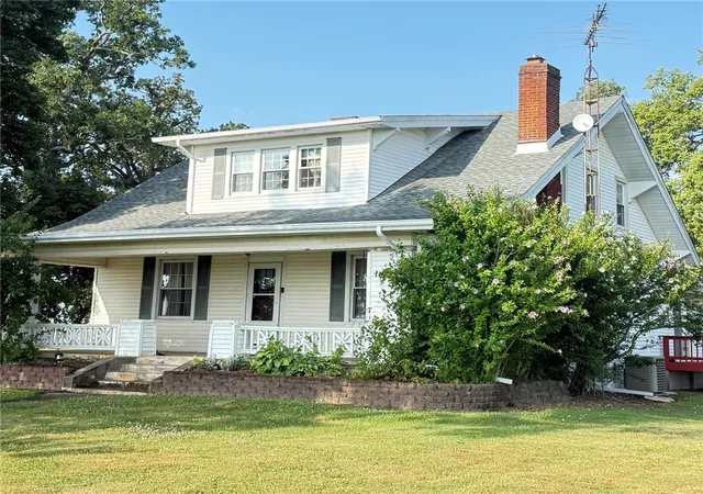 2nd image of 7764 Glaze Rd, New Holland, OH 43145 | MLS# 952268