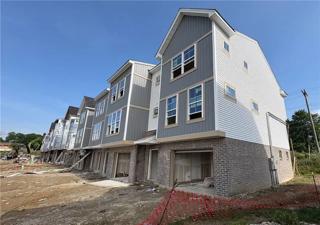 1st image of 614 Brightview Pl #29, Forest Park, OH 45240 | MLS# 952471
