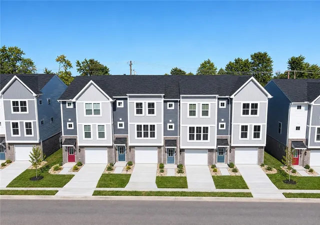 Photo 1 of Townhouse for sale at 624 Brightview Pl #25, Forest Park, OH 45240 | MLS# 952487 | Listing updated on 2026-10-07