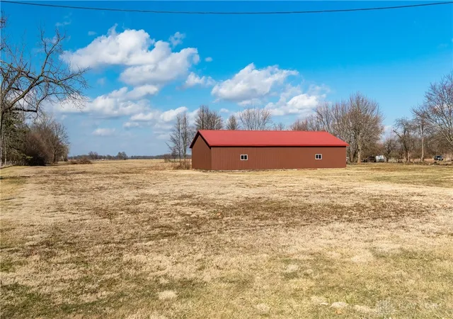3rd image of 1226 E Jackson Rd, Springfield, OH 45502 | MLS# 952533