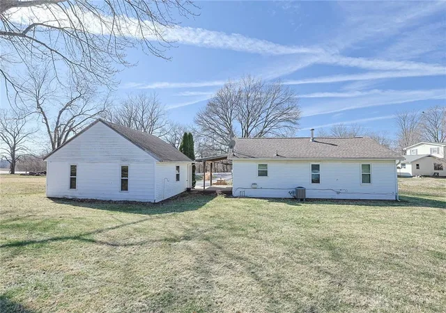 Homes for sale in Franklin, OH | 5604 State Route 123, Franklin, OH 45005 | MLS# 952934