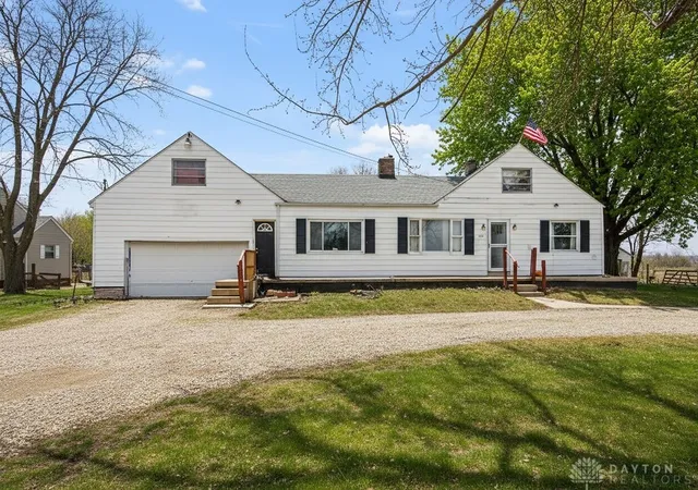 Homes for sale in Oxford, OH | 4546 Stillwell Beckett Rd, Oxford, OH 45056 | MLS# 953112