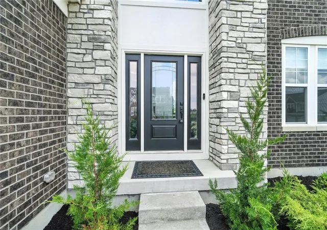 4th image of 850 Sand Trap Pl, Lebanon, OH 45036 | MLS# 953594