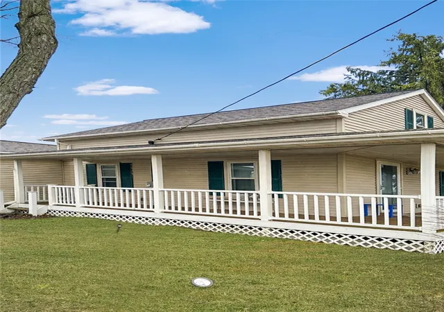 Homes for sale in New Paris, OH | 335 State Route 121, New Paris, OH 45347 | MLS# 953664