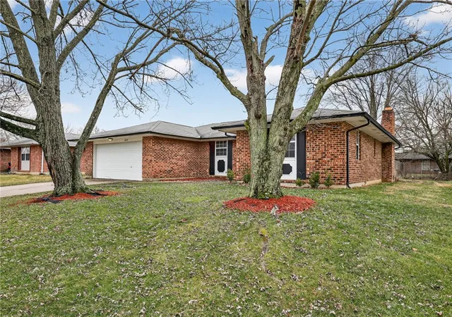 Photo 2 of Single family home for sale at 6070 Charlesgate Rd, Dayton, OH 45424 | MLS# 953822 | Listing updated on 2026-03-25