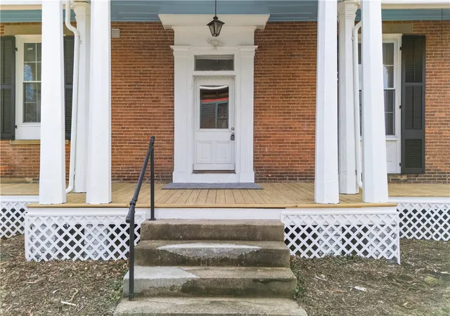2nd image of 286 S South St, Wilmington, OH 45177 | MLS# 953938