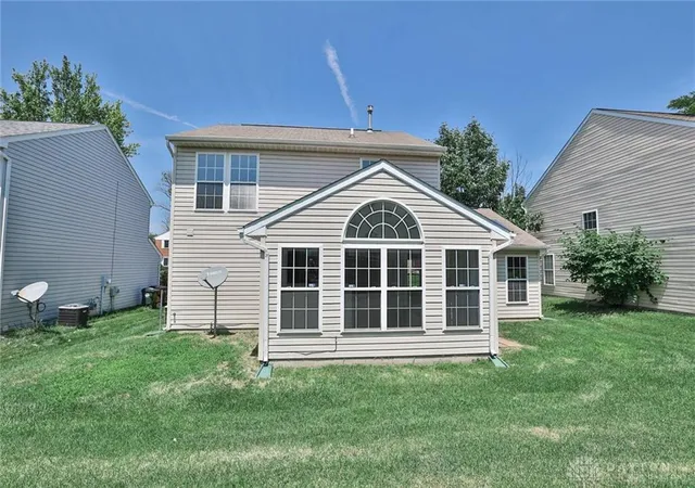 31st image of 1536 Old Lane Ave, Dayton, OH 45409 | MLS# 954041