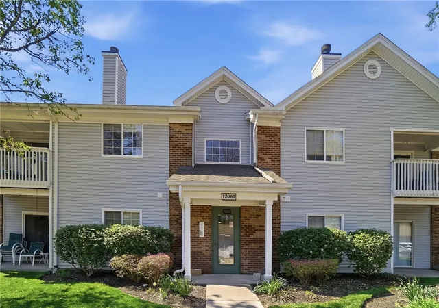 Homes for sale in Loveland, OH | 12061 Carrington Ln #102, Loveland, OH 45140 | MLS# 954091